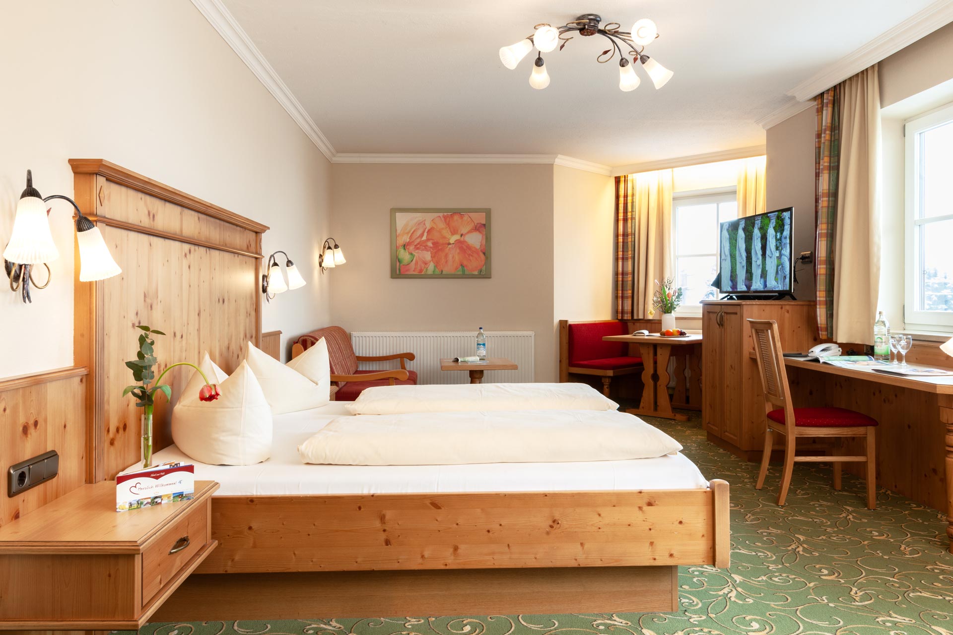 Abbildung eines gemütlichen Doppelzimmers im Haupthaus des Hotels zur Post Rohrdorf